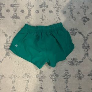 Lululemon hotty hot shorts